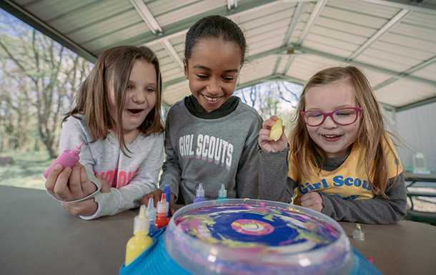 Join Girl Scouts